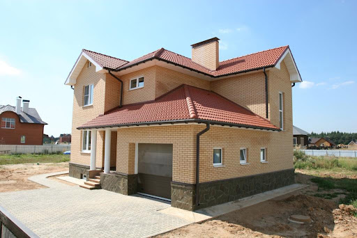 Строительство дома из кирпича